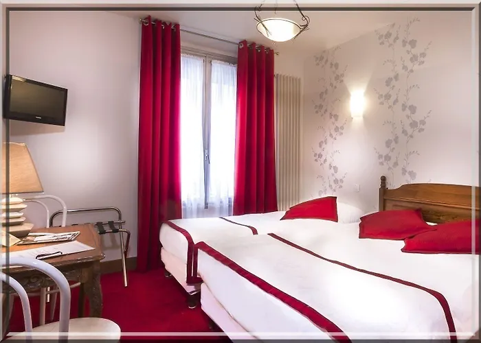 מלון Le Clos D'alesia 3*