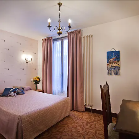 Szálloda Le Clos D'alesia