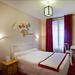 Le Clos D'alesia 3*