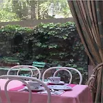 Le Clos D'alesia Paris