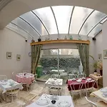 Le Clos D'alesia Hotel 3*