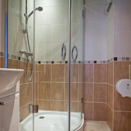 Le Clos D'alésia Hotel 3*