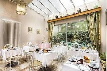 Le Clos D'alésia Hotel 3*